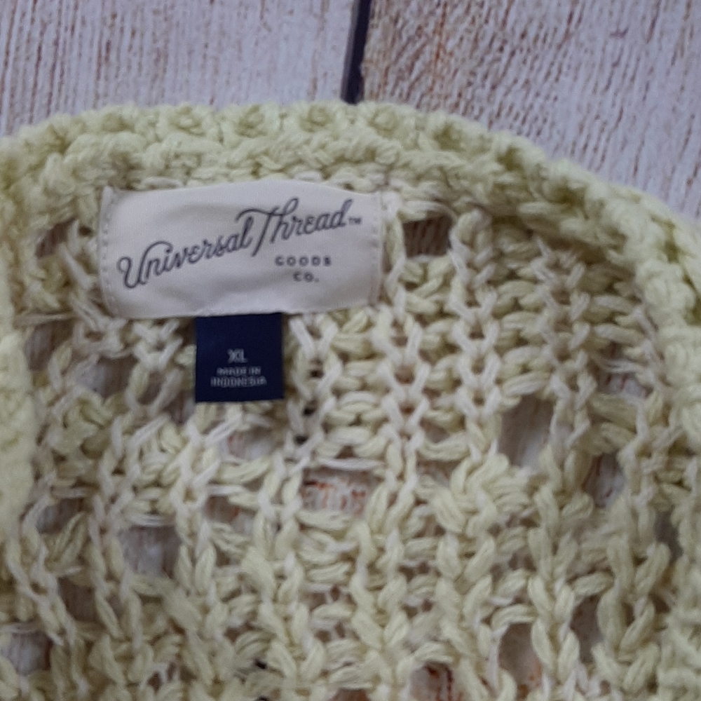 Universal Threads Knit Sweater - Picture 2 of 3